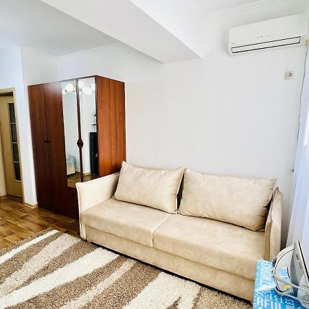 Evita Apartment Бішкек Екстер'єр фото