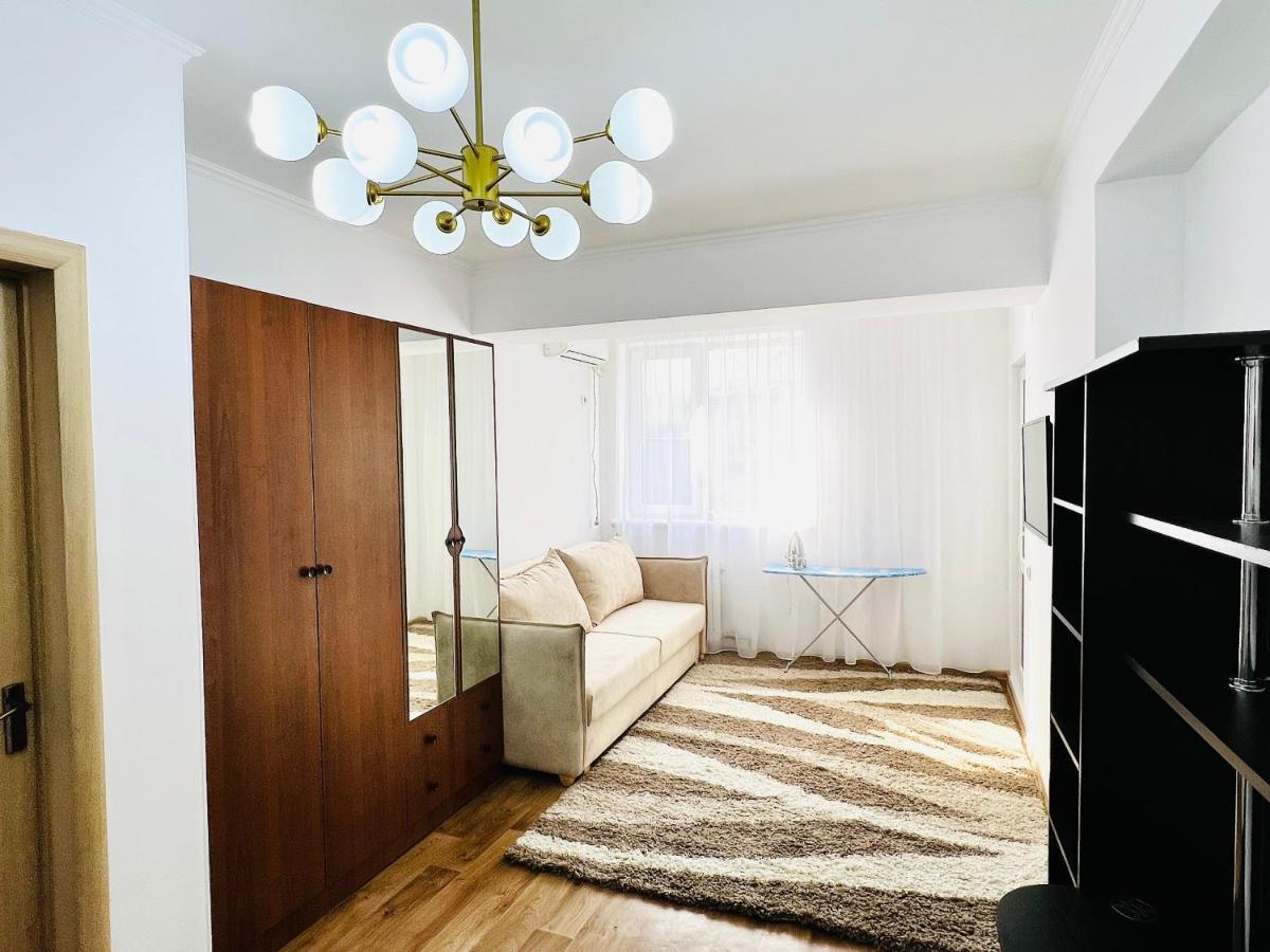 Evita Apartment Бішкек Екстер'єр фото
