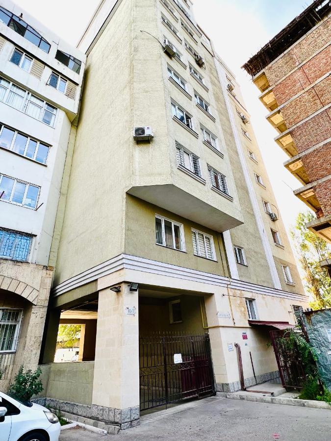Evita Apartment Бішкек Екстер'єр фото